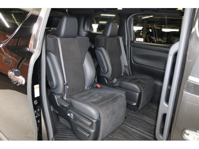 アルファード ２．５Ｓ　タイプゴールド　後期型　禁煙車　フルモデリスタ　三眼ＬＥＤヘッドライト　１３．３インチフリップダウンモニター　９インチ純正ディスプレイ　バックカメラ　アダプティブヘッドライト　両側電動ドア　レーダークルーズ（34枚目）