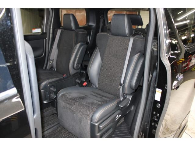 アルファード ２．５Ｓ　タイプゴールド　後期型　禁煙車　フルモデリスタ　三眼ＬＥＤヘッドライト　１３．３インチフリップダウンモニター　９インチ純正ディスプレイ　バックカメラ　アダプティブヘッドライト　両側電動ドア　レーダークルーズ（45枚目）