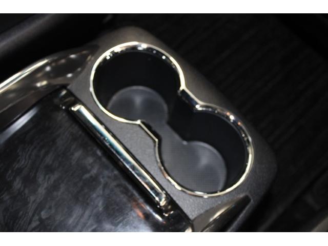 アルファード ２．５Ｓ　タイプゴールド　後期型　禁煙車　フルモデリスタ　三眼ＬＥＤヘッドライト　１３．３インチフリップダウンモニター　９インチ純正ディスプレイ　バックカメラ　アダプティブヘッドライト　両側電動ドア　レーダークルーズ（75枚目）