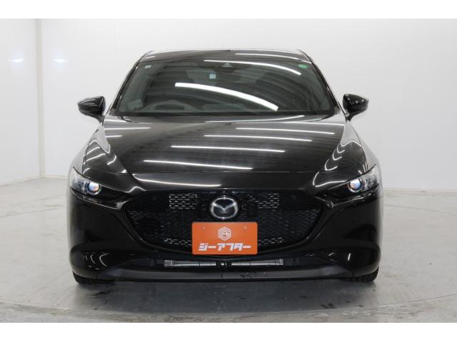 ＭＡＺＤＡ３ファストバック １５Ｓツーリング　禁煙車　６ＭＴ　純正ナビ　全周囲モニター　純正１８インチナビ　純正アルミホイール　アダプティブクル－ズコントロール　ＢＳＭ衝突軽減ブレーキ　フルセグ　ＬＥＤヘッドライト　レーンアシスト　パークアシスト（3枚目）