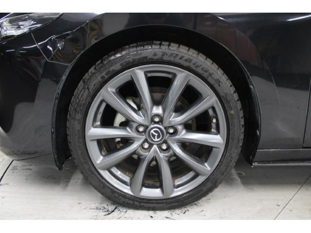 ＭＡＺＤＡ３ファストバック １５Ｓツーリング　禁煙車　６ＭＴ　純正ナビ　全周囲モニター　純正１８インチナビ　純正アルミホイール　アダプティブクル－ズコントロール　ＢＳＭ衝突軽減ブレーキ　フルセグ　ＬＥＤヘッドライト　レーンアシスト　パークアシスト（20枚目）