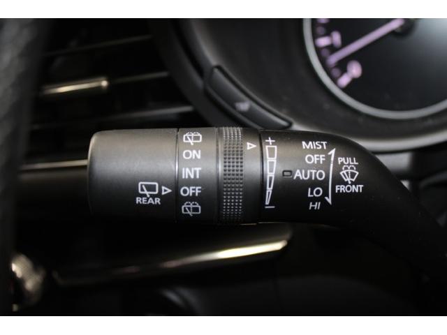 ＭＡＺＤＡ３ファストバック １５Ｓツーリング　禁煙車　６ＭＴ　純正ナビ　全周囲モニター　純正１８インチナビ　純正アルミホイール　アダプティブクル－ズコントロール　ＢＳＭ衝突軽減ブレーキ　フルセグ　ＬＥＤヘッドライト　レーンアシスト　パークアシスト（57枚目）