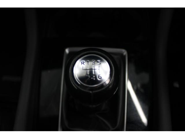 ＭＡＺＤＡ３ファストバック １５Ｓツーリング　禁煙車　６ＭＴ　純正ナビ　全周囲モニター　純正１８インチナビ　純正アルミホイール　アダプティブクル－ズコントロール　ＢＳＭ衝突軽減ブレーキ　フルセグ　ＬＥＤヘッドライト　レーンアシスト　パークアシスト（70枚目）