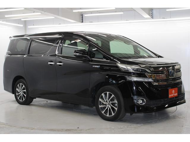 ヴェルファイアハイブリッド エグゼクティブラウンジ　禁煙車　純正１０インチナビ　ＪＢＬサウンド　全周囲カメラ　革シート　両側電動ドア　レーダークルーズ　シートヒーター　後席モニター　応急用スペアタイヤ　オットマン　電動リアゲート　パワーシート（4枚目）