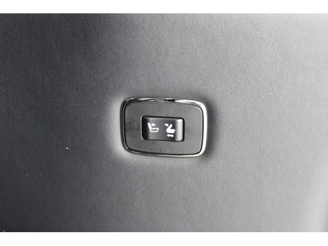 ヴェルファイアハイブリッド エグゼクティブラウンジ　禁煙車　純正１０インチナビ　ＪＢＬサウンド　全周囲カメラ　革シート　両側電動ドア　レーダークルーズ　シートヒーター　後席モニター　応急用スペアタイヤ　オットマン　電動リアゲート　パワーシート（38枚目）