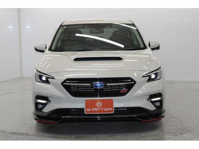 レヴォーグ ＳＴＩスポーツ　ＥＸ　禁煙車　スマートリアビューモニター　純正１１．６インチナビ　フルセグ　Ｆ，Ｓ，Ｂカメラ　柿本改マフラー　革シート　レーダークルーズ　電動リアゲート　ビルドインＥＴＣ　シートエアコン　パワーシート（3枚目）