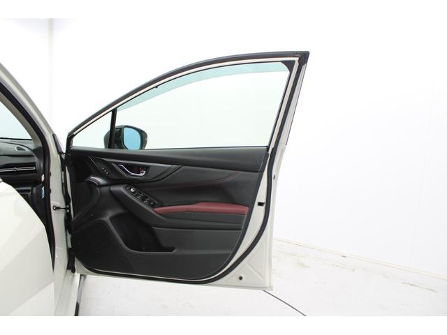 レヴォーグ ＳＴＩスポーツ　ＥＸ　禁煙車　スマートリアビューモニター　純正１１．６インチナビ　フルセグ　Ｆ，Ｓ，Ｂカメラ　柿本改マフラー　革シート　レーダークルーズ　電動リアゲート　ビルドインＥＴＣ　シートエアコン　パワーシート（31枚目）