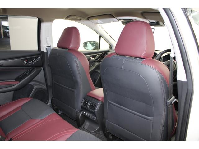 レヴォーグ ＳＴＩスポーツ　ＥＸ　禁煙車　スマートリアビューモニター　純正１１．６インチナビ　フルセグ　Ｆ，Ｓ，Ｂカメラ　柿本改マフラー　革シート　レーダークルーズ　電動リアゲート　ビルドインＥＴＣ　シートエアコン　パワーシート（34枚目）