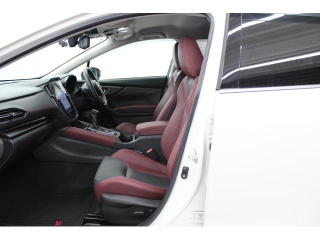 レヴォーグ ＳＴＩスポーツ　ＥＸ　禁煙車　スマートリアビューモニター　純正１１．６インチナビ　フルセグ　Ｆ，Ｓ，Ｂカメラ　柿本改マフラー　革シート　レーダークルーズ　電動リアゲート　ビルドインＥＴＣ　シートエアコン　パワーシート（40枚目）