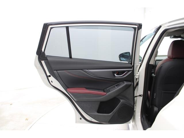 レヴォーグ ＳＴＩスポーツ　ＥＸ　禁煙車　スマートリアビューモニター　純正１１．６インチナビ　フルセグ　Ｆ，Ｓ，Ｂカメラ　柿本改マフラー　革シート　レーダークルーズ　電動リアゲート　ビルドインＥＴＣ　シートエアコン　パワーシート（45枚目）