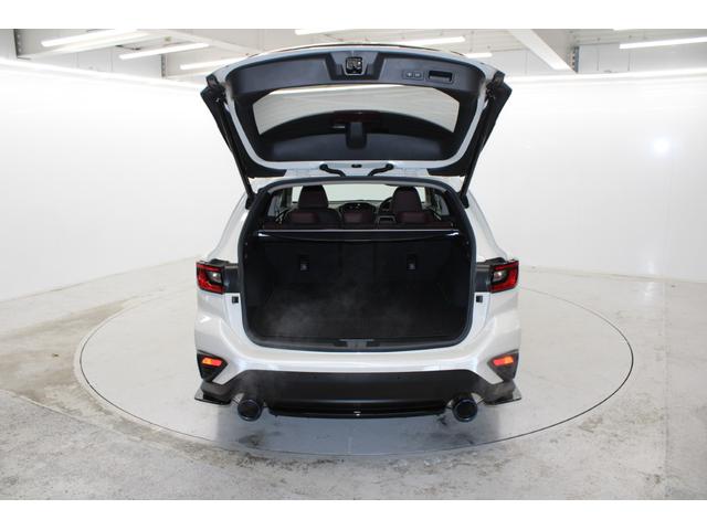 レヴォーグ ＳＴＩスポーツ　ＥＸ　禁煙車　スマートリアビューモニター　純正１１．６インチナビ　フルセグ　Ｆ，Ｓ，Ｂカメラ　柿本改マフラー　革シート　レーダークルーズ　電動リアゲート　ビルドインＥＴＣ　シートエアコン　パワーシート（74枚目）