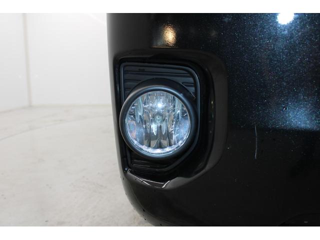 ハイエースバン スーパーＧＬ　ダークプライムＩＩ　禁煙車　純正ナビ　全周囲カメラ　フルセグ　ＬＥＤヘッドランプ　両側スライド　セーフティセンス　ＥＴＣ　リヤクーラー　リヤヒーター　スマートキー　ＡＣ１００Ｖ　ハーフレザー　本革巻き黒木目調ステアリング（14枚目）