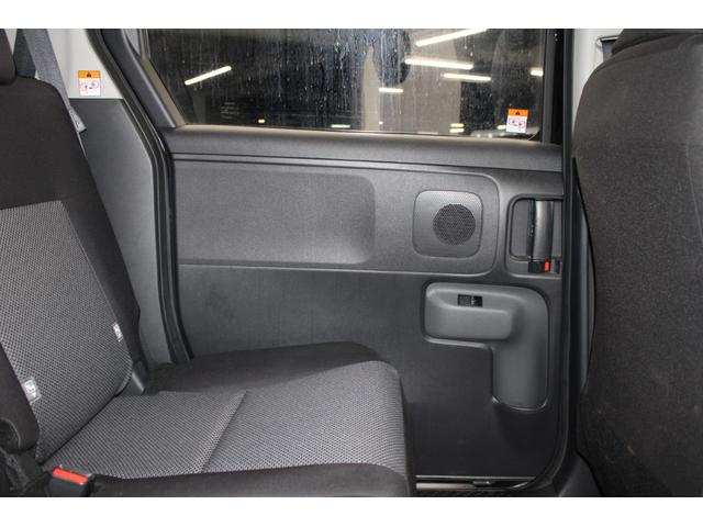 シエンタ ハイブリッドＸ　禁煙　Ｓｔｒａｄａナビ　フルセグ　バックカメラ　トヨタセーフティセンス　レーダークルーズコントロール　片側電動スライドドア　レーンキープ　オートライト　ＬＥＤヘッドライト　ビルトインＥＴＣ２．０　ＢＴ（33枚目）