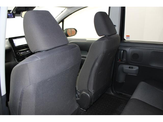 シエンタ ハイブリッドＸ　禁煙　Ｓｔｒａｄａナビ　フルセグ　バックカメラ　トヨタセーフティセンス　レーダークルーズコントロール　片側電動スライドドア　レーンキープ　オートライト　ＬＥＤヘッドライト　ビルトインＥＴＣ２．０　ＢＴ（39枚目）