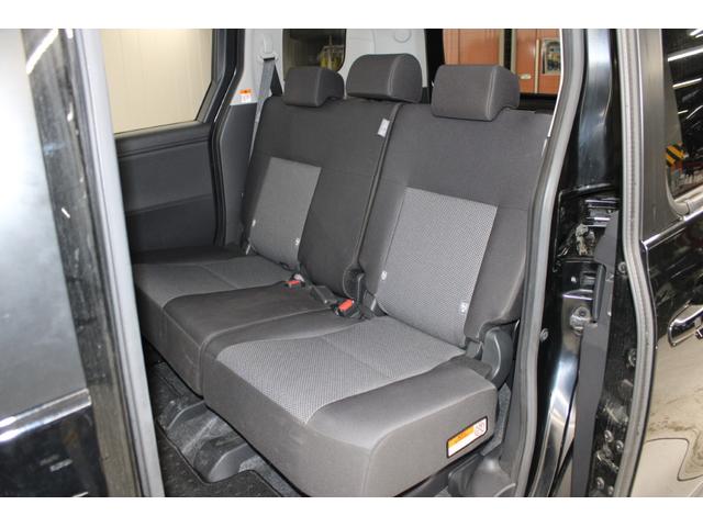 シエンタ ハイブリッドＸ　禁煙　Ｓｔｒａｄａナビ　フルセグ　バックカメラ　トヨタセーフティセンス　レーダークルーズコントロール　片側電動スライドドア　レーンキープ　オートライト　ＬＥＤヘッドライト　ビルトインＥＴＣ２．０　ＢＴ（40枚目）