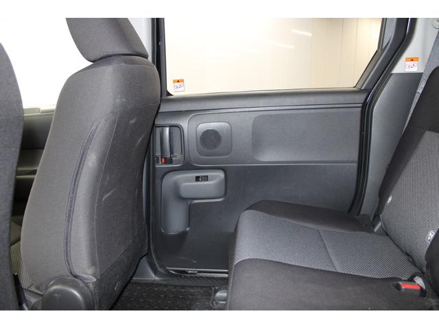 シエンタ ハイブリッドＸ　禁煙　Ｓｔｒａｄａナビ　フルセグ　バックカメラ　トヨタセーフティセンス　レーダークルーズコントロール　片側電動スライドドア　レーンキープ　オートライト　ＬＥＤヘッドライト　ビルトインＥＴＣ２．０　ＢＴ（42枚目）