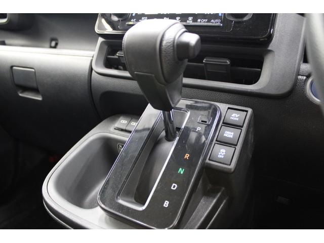 シエンタ ハイブリッドＸ　禁煙　Ｓｔｒａｄａナビ　フルセグ　バックカメラ　トヨタセーフティセンス　レーダークルーズコントロール　片側電動スライドドア　レーンキープ　オートライト　ＬＥＤヘッドライト　ビルトインＥＴＣ２．０　ＢＴ（62枚目）