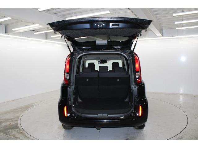 シエンタ ハイブリッドＸ　禁煙　Ｓｔｒａｄａナビ　フルセグ　バックカメラ　トヨタセーフティセンス　レーダークルーズコントロール　片側電動スライドドア　レーンキープ　オートライト　ＬＥＤヘッドライト　ビルトインＥＴＣ２．０　ＢＴ（67枚目）