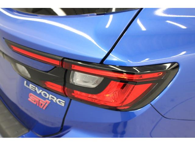 レヴォーグ ＳＴＩスポーツ　ＥＸ　禁煙　スマートリアビューミラー　純正１１．６インチナビ　Ｆ・Ｓ・Ｂカメラ　フルセグ　本革シート　レーダークルーズ　アイサイトＸ　電動リアゲート　シートエアコン　パワーシート　純正１８インチＡＷ　ＥＴＣ（20枚目）