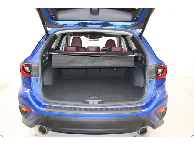 レヴォーグ ＳＴＩスポーツ　ＥＸ　禁煙　スマートリアビューミラー　純正１１．６インチナビ　Ｆ・Ｓ・Ｂカメラ　フルセグ　本革シート　レーダークルーズ　アイサイトＸ　電動リアゲート　シートエアコン　パワーシート　純正１８インチＡＷ　ＥＴＣ（76枚目）