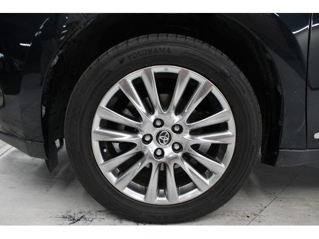 ハリアーハイブリッド プレミアム　アドバンスドパッケージ　禁煙車　サンルーフ　ＪＢＬサウンド　ＯＰ９．２インチナビ　パノラミックビューモニター　おくだけ充電　電動バックドア　ハーフレザー　パワーシート　ＬＥＤヘッドライト　レーダークルーズ　フルセグ（24枚目）