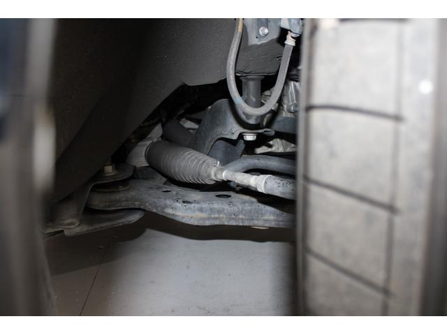 ハリアーハイブリッド プレミアム　アドバンスドパッケージ　禁煙車　サンルーフ　ＪＢＬサウンド　ＯＰ９．２インチナビ　パノラミックビューモニター　おくだけ充電　電動バックドア　ハーフレザー　パワーシート　ＬＥＤヘッドライト　レーダークルーズ　フルセグ（27枚目）