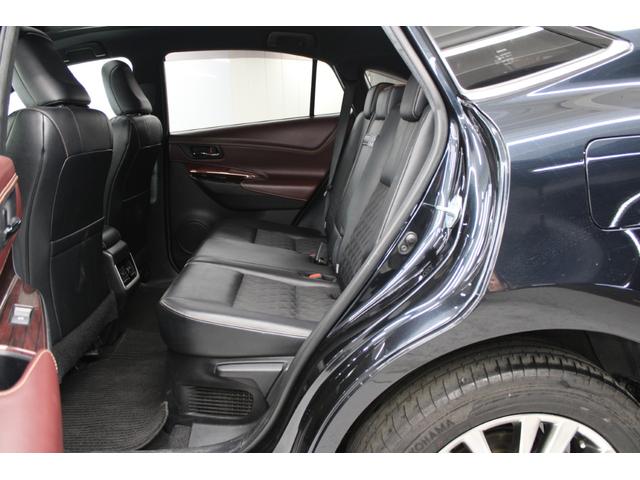 ハリアーハイブリッド プレミアム　アドバンスドパッケージ　禁煙車　サンルーフ　ＪＢＬサウンド　ＯＰ９．２インチナビ　パノラミックビューモニター　おくだけ充電　電動バックドア　ハーフレザー　パワーシート　ＬＥＤヘッドライト　レーダークルーズ　フルセグ（45枚目）