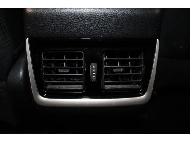 ハリアーハイブリッド プレミアム　アドバンスドパッケージ　禁煙車　サンルーフ　ＪＢＬサウンド　ＯＰ９．２インチナビ　パノラミックビューモニター　おくだけ充電　電動バックドア　ハーフレザー　パワーシート　ＬＥＤヘッドライト　レーダークルーズ　フルセグ（47枚目）