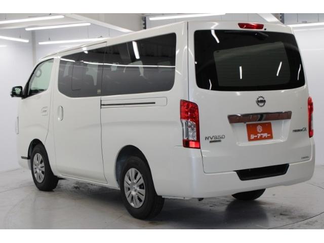 ＮＶ３５０キャラバンバン ロングプレミアムＧＸ　後期　禁煙　純正ナビ　フルセグ　全周囲カメラ　ＬＥＤヘッドライト　両側スライドドア　オートライト　ビルトインＥＴＣ　リアヒーター　スマートキー　純正フロアマット　電動格納ミラー　Ｂｌｕｅｔｏｏｔｈ接続（11枚目）