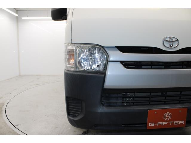 ハイエースバン ロングＤＸ　５速ＭＴ　純正ラジオチューナー　ＥＴＣ　エアコン　両側スライドドア　運転席助手席ＳＲＳエアバック　１２Ｖ１２０Ｗシガーソケット　純正１５インチスチールホイール　運転席パワーウィンドウ　キーレス　ＡＢＳ（12枚目）