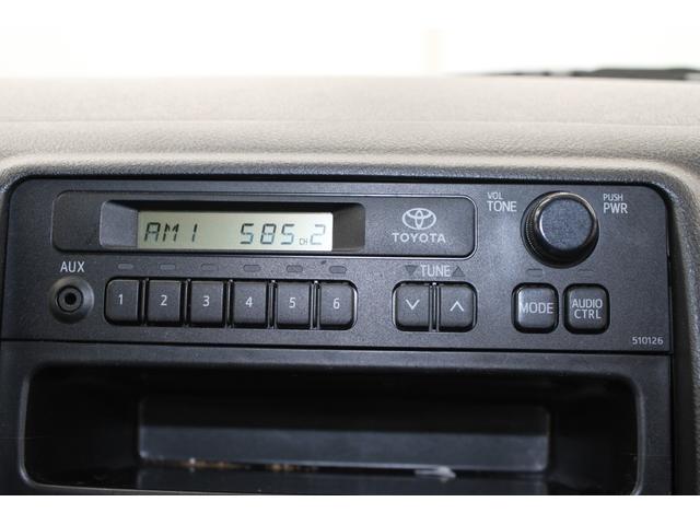 ハイエースバン ロングＤＸ　５速ＭＴ　純正ラジオチューナー　ＥＴＣ　エアコン　両側スライドドア　運転席助手席ＳＲＳエアバック　１２Ｖ１２０Ｗシガーソケット　純正１５インチスチールホイール　運転席パワーウィンドウ　キーレス　ＡＢＳ（39枚目）