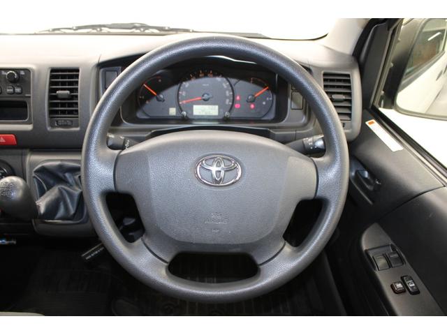 ハイエースバン ロングＤＸ　５速ＭＴ　純正ラジオチューナー　ＥＴＣ　エアコン　両側スライドドア　運転席助手席ＳＲＳエアバック　１２Ｖ１２０Ｗシガーソケット　純正１５インチスチールホイール　運転席パワーウィンドウ　キーレス　ＡＢＳ（55枚目）