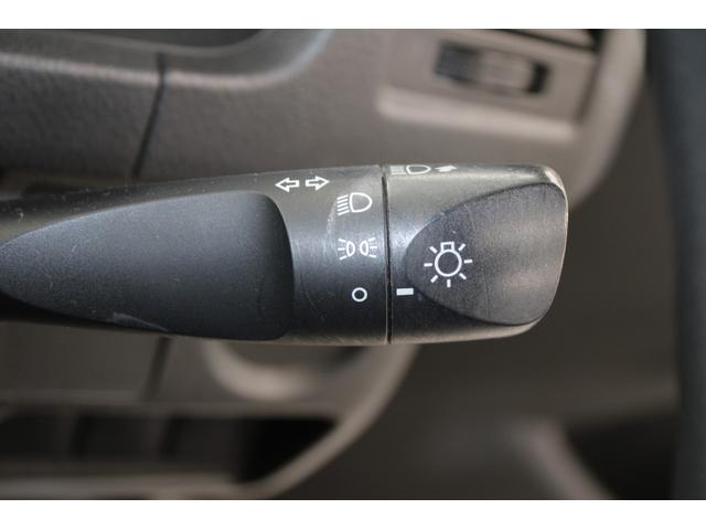 ハイエースバン ロングＤＸ　５速ＭＴ　純正ラジオチューナー　ＥＴＣ　エアコン　両側スライドドア　運転席助手席ＳＲＳエアバック　１２Ｖ１２０Ｗシガーソケット　純正１５インチスチールホイール　運転席パワーウィンドウ　キーレス　ＡＢＳ（60枚目）