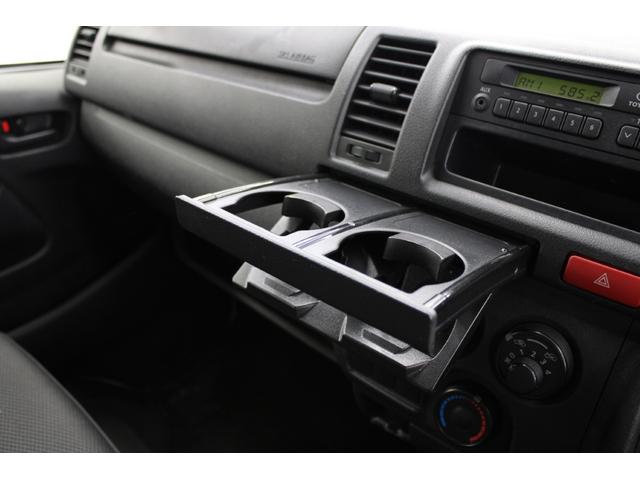 ハイエースバン ロングＤＸ　５速ＭＴ　純正ラジオチューナー　ＥＴＣ　エアコン　両側スライドドア　運転席助手席ＳＲＳエアバック　１２Ｖ１２０Ｗシガーソケット　純正１５インチスチールホイール　運転席パワーウィンドウ　キーレス　ＡＢＳ（66枚目）