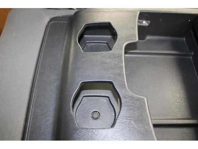 ハイエースバン ロングＤＸ　５速ＭＴ　純正ラジオチューナー　ＥＴＣ　エアコン　両側スライドドア　運転席助手席ＳＲＳエアバック　１２Ｖ１２０Ｗシガーソケット　純正１５インチスチールホイール　運転席パワーウィンドウ　キーレス　ＡＢＳ（67枚目）