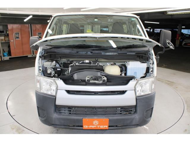 ハイエースバン ロングＤＸ　５速ＭＴ　純正ラジオチューナー　ＥＴＣ　エアコン　両側スライドドア　運転席助手席ＳＲＳエアバック　１２Ｖ１２０Ｗシガーソケット　純正１５インチスチールホイール　運転席パワーウィンドウ　キーレス　ＡＢＳ（69枚目）