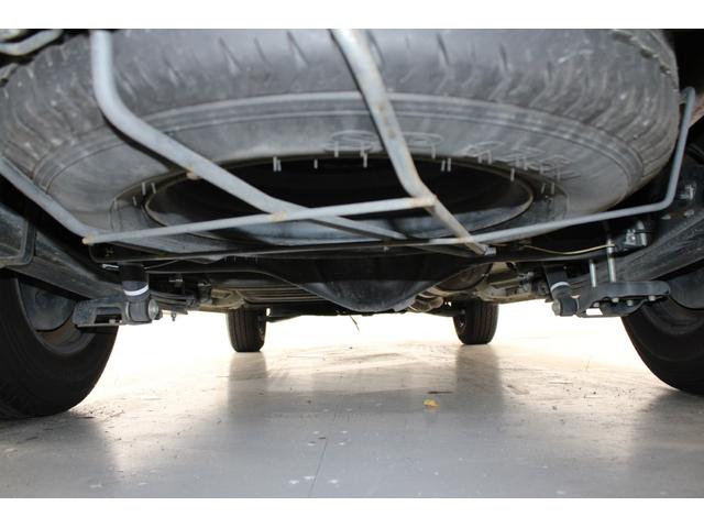 ハイエースバン ロングＤＸ　５速ＭＴ　純正ラジオチューナー　ＥＴＣ　エアコン　両側スライドドア　運転席助手席ＳＲＳエアバック　１２Ｖ１２０Ｗシガーソケット　純正１５インチスチールホイール　運転席パワーウィンドウ　キーレス　ＡＢＳ（71枚目）