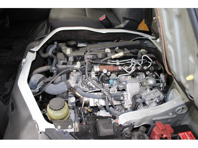 ハイエースバン ロングＤＸ　５速ＭＴ　純正ラジオチューナー　ＥＴＣ　エアコン　両側スライドドア　運転席助手席ＳＲＳエアバック　１２Ｖ１２０Ｗシガーソケット　純正１５インチスチールホイール　運転席パワーウィンドウ　キーレス　ＡＢＳ（72枚目）