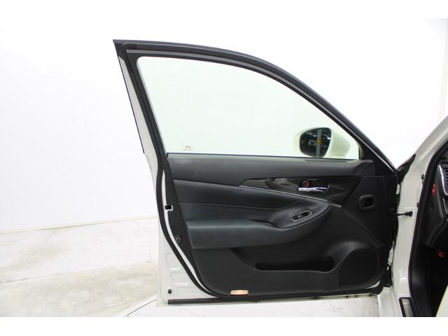 クラウンハイブリッド アスリートS 純正ナビ フルセグ バックカメラ レーダークルーズ 純正18インチAW 衝突軽減 パワーシート 防眩インナーミラー パークアシスト クリアランスソナー LEDヘッド Bluetooth ETC TRC(40枚目)