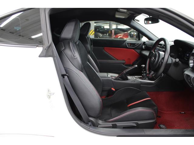 ＧＲ８６ ＲＺ　禁煙車　ワンオーナー　ＧＲスポーツマフラー　ＧＲサスペンションセット　６ＭＴ　ＡＴＯＴＯディスプレイオーディオ　純正１８インチアルミホール　シートヒター　クルーズコントロール　アダプティブヘッドライト（29枚目）