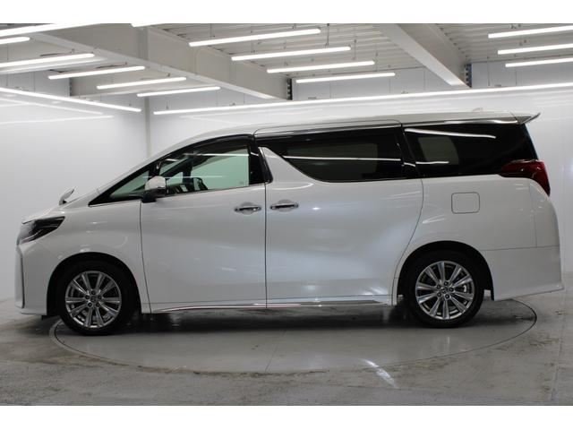 アルファード 2.5S タイプゴールド 後期 禁煙 サンルーフ 純正10インチナビ 純正12.1インチ後席モニター カープレイ バックカメラ 両側電動スライドドア 電動リアゲート トヨタセーフティセンス レーダークルーズ LEDヘッドライト(9枚目)