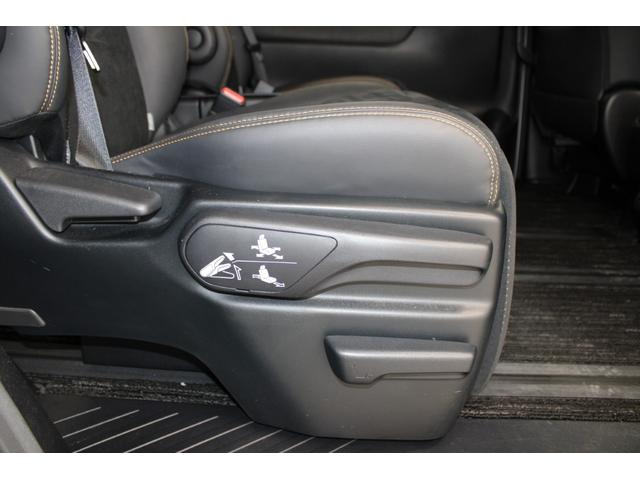 アルファード 2.5S タイプゴールド 後期 禁煙 サンルーフ 純正10インチナビ 純正12.1インチ後席モニター カープレイ バックカメラ 両側電動スライドドア 電動リアゲート トヨタセーフティセンス レーダークルーズ LEDヘッドライト(36枚目)