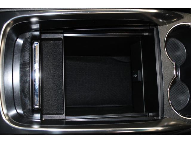 アルファード 2.5S タイプゴールド 後期 禁煙 サンルーフ 純正10インチナビ 純正12.1インチ後席モニター カープレイ バックカメラ 両側電動スライドドア 電動リアゲート トヨタセーフティセンス レーダークルーズ LEDヘッドライト(74枚目)