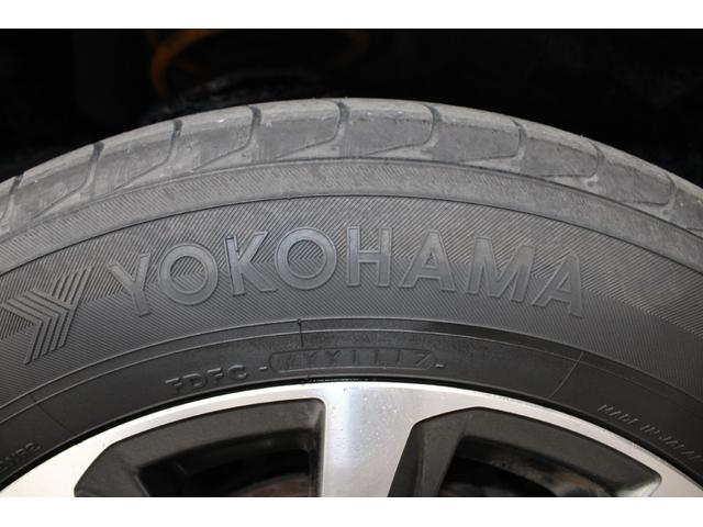 アルファード 2.5G 禁煙車 サンルーフ 純正12.1型後席モニター 純正10型ナビ バックカメラ フルセグ クリアランスソナー 両側電動スライドドア ベージュ内装 パワーシート オットマン ETC 純正17インチAW(24枚目)