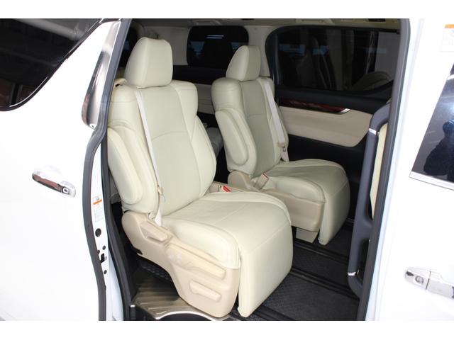 アルファード 2.5G 禁煙車 サンルーフ 純正12.1型後席モニター 純正10型ナビ バックカメラ フルセグ クリアランスソナー 両側電動スライドドア ベージュ内装 パワーシート オットマン ETC 純正17インチAW(39枚目)