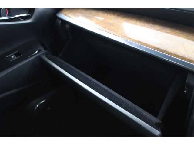 ���Ǝҗl�ւ̔̔��͂��f�肳���Ă��������܂��B�@�Ԍ������ԗ��̏ꍇ�́A�Ԍ����擾�������x�������z�ŕ\�����Ă���܂��B