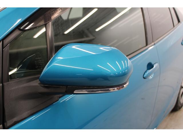 プリウスＰＨＶ Ｓナビパッケージ　ソーラー充電システム　純正１１．６型ナビ　フルセグ　バックカメラ　急速充電対応　ＥＴＣ２．０　トヨタセーフティセンスＰ　アダプティブクルーズコントロール　シートヒーター　４灯式ＬＥＤヘッドランプ（18枚目）