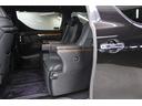 エグゼクティブラウンジ　禁煙車　純正１０インチナビ　ＪＢＬサウンド　全周囲カメラ　革シート　両側電動ドア　レーダークルーズ　シートヒーター　後席モニター　応急用スペアタイヤ　オットマン　電動リアゲート　パワーシート（49枚目）