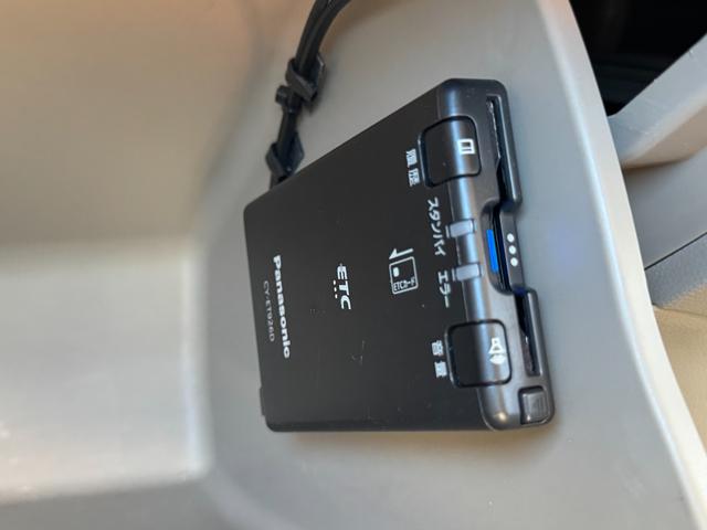 Ｎ－ＷＧＮ Ｇ　プッシュスタート　スマートキー　禁煙車　ＥＴＣ　フルセグ　Ｂｌｕｅｔｏｏｔｈ接続　ＣＤ／ＤＶＤ　電動バックミラー　ＶＳＡ（ＡＢＳ＋ＴＣＳ＋横すべり抑制）　ヒルスタートアシスト　ＵＶカットガラス（11枚目）