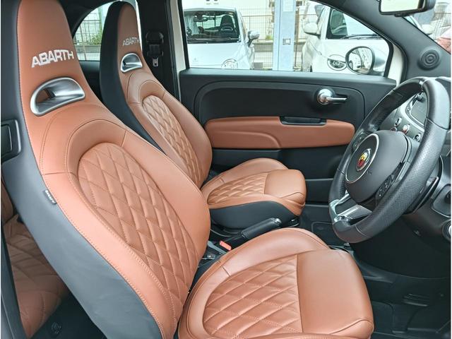 アバルト595C ツーリズモ ETC パーキングセンサー パドルシフト 17インチ純正ホイール レザーシート 電動ソフトトップ AppleCarPlay/AndroidAuto Bluetooth オートエアコン(34枚目)